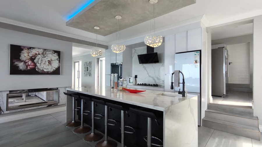 4 Bedroom Property for Sale in Pinnacle Point Golf Estate Western Cape